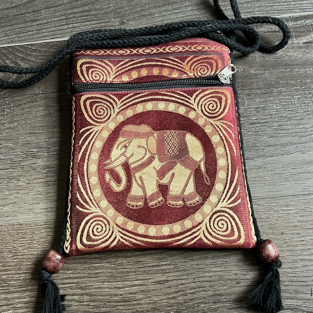 Small- unique handbag!